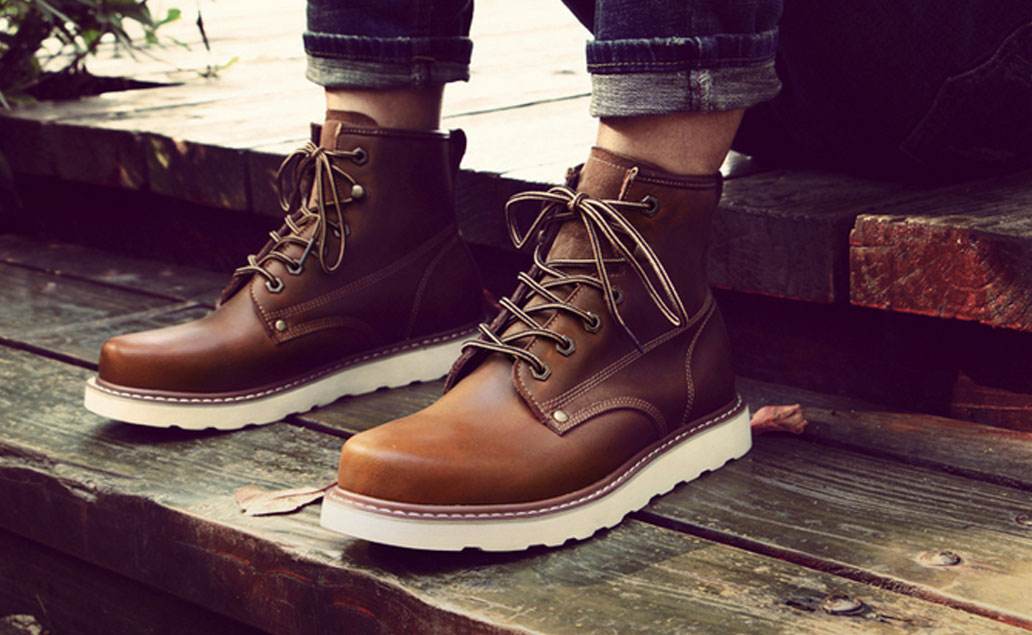 The first recall case of footwear involving arylamines appears in US and Canada